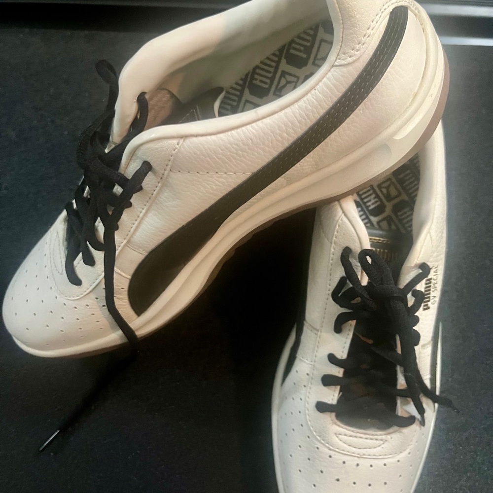 Puma Men's GV special White and Black Leather Sneakers